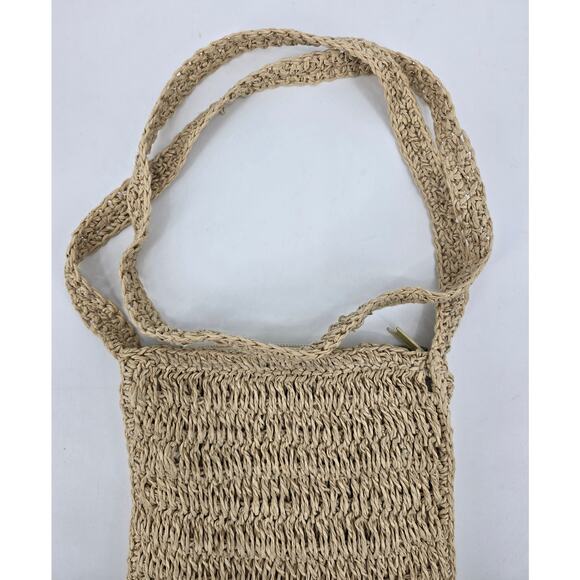 St. John’s Bay 90s Woven Straw Crossbody Bag with Beaded Accents - Picture 7 of 8